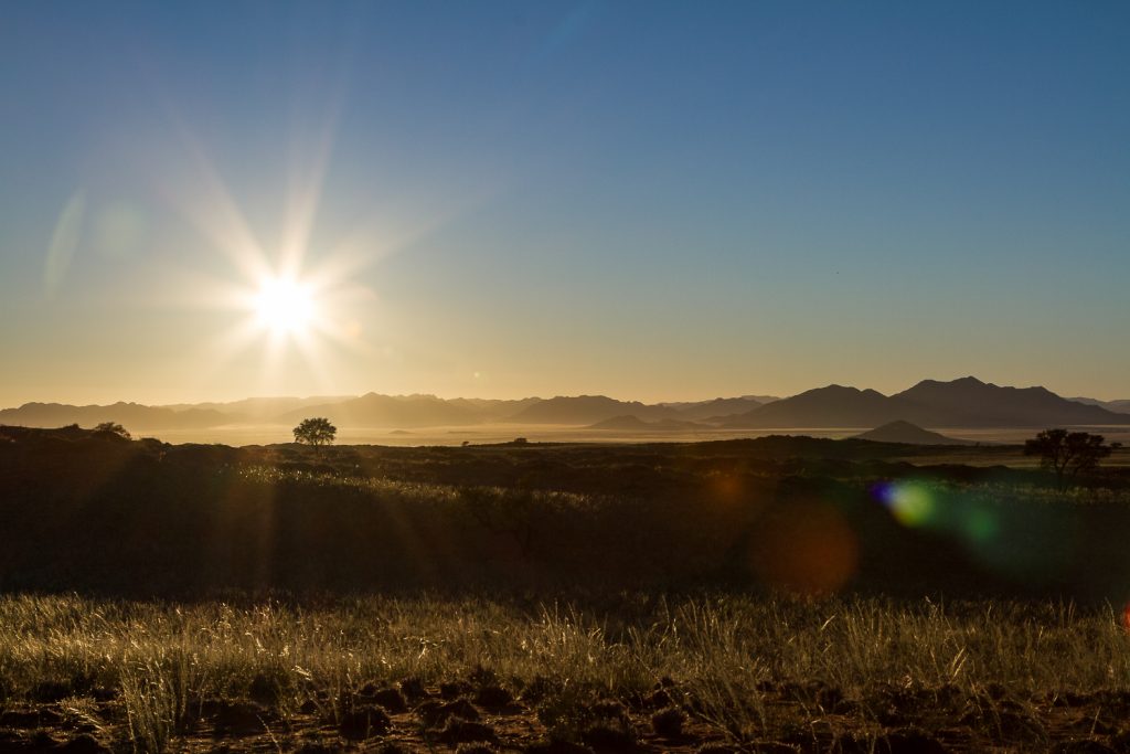 Sonnenaufgang über der Landschaft
